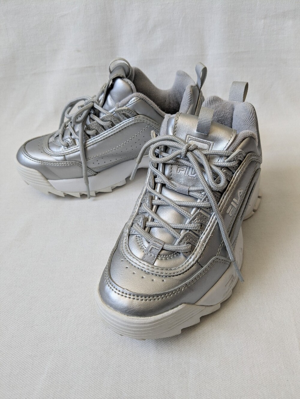 Fila Disruptor 2 Silver Sneakers With Protective Puffy Heels For Women Size 5.5